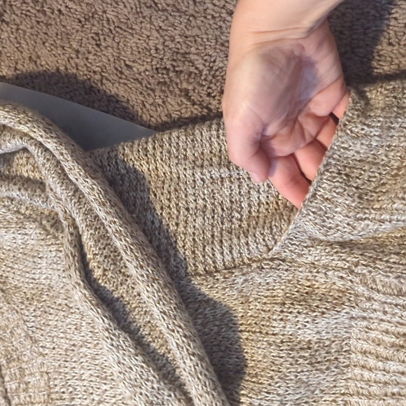 American Rag Cie 1784 sweater - Picture 3 of 4